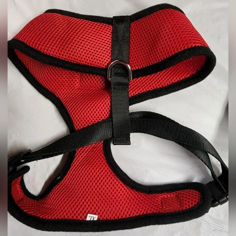 NWOT Peak Comfort Mesh Dog Harness Red Size XL
